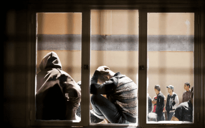 10 derechos al ingresar en un Centro de Internamiento de Extranjeros